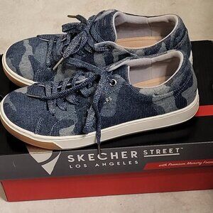 Skecher's Street Los Angeles Prima Baby Blues Blue Camo Shoes- Women's Size 6.5